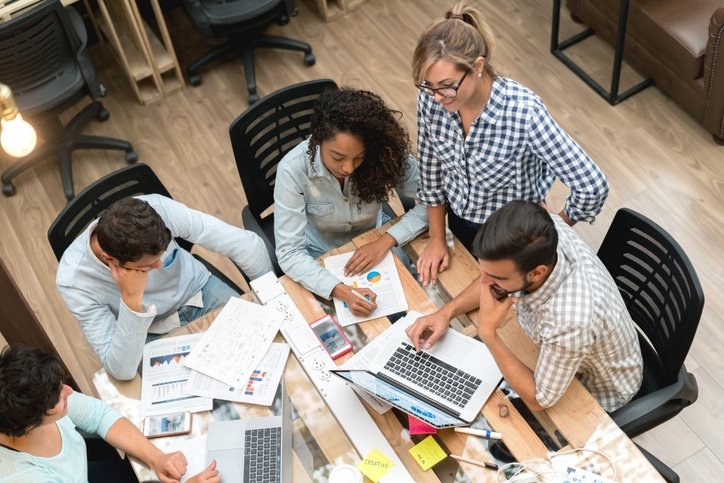 Startups españolas se enfocan en plataformas de software e inteligencia artificial